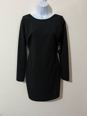 Lulu’s Classic Black Long-Sleeve Backless Mini Dress NWT